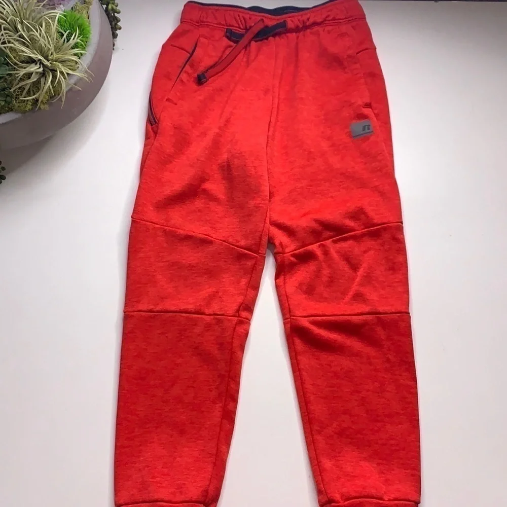Russell Tapered Athletic Street style Active sweatpants Large red solid